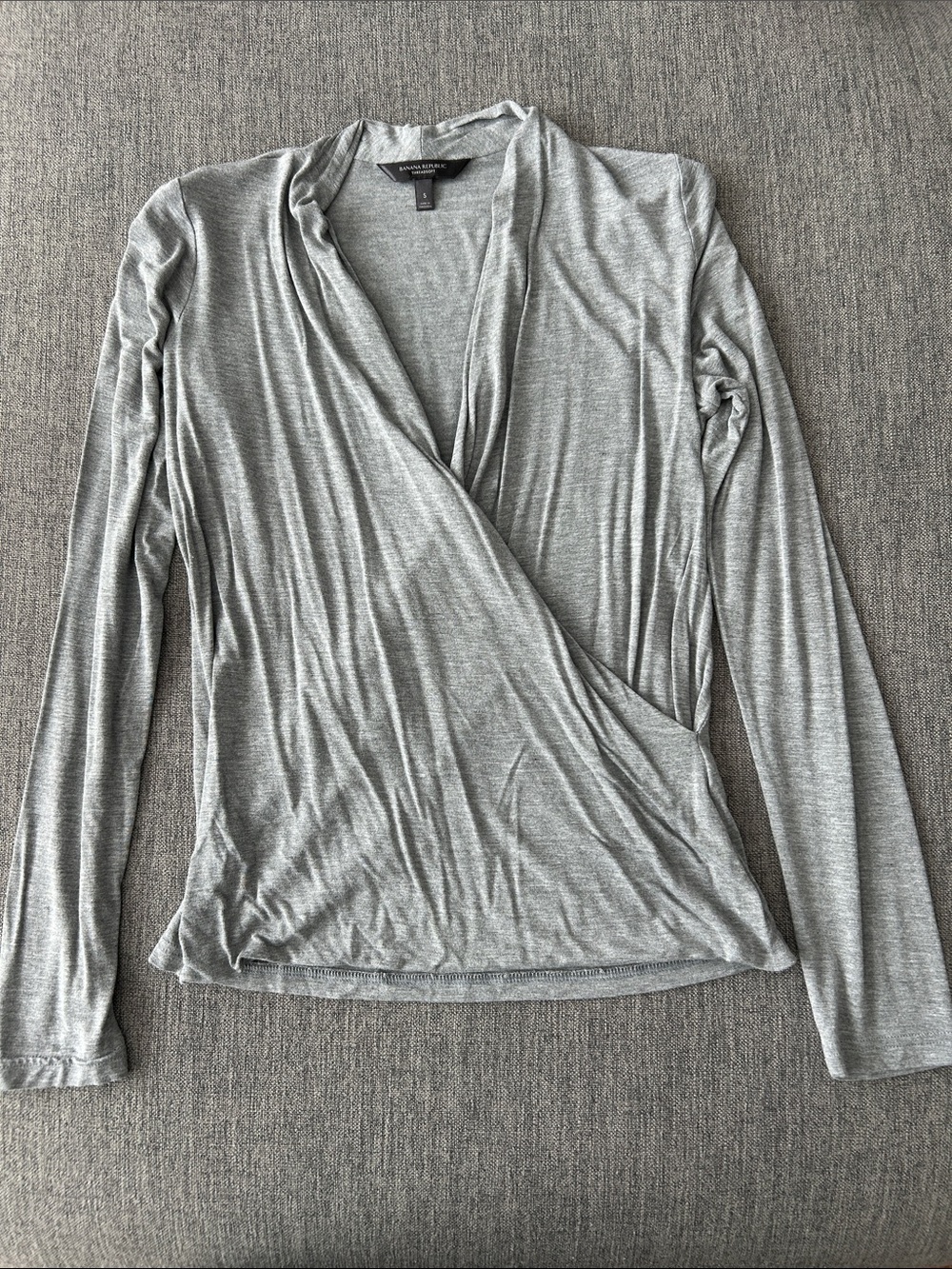 Banana Republic Gray Long-Sleeve Wrap Front Top